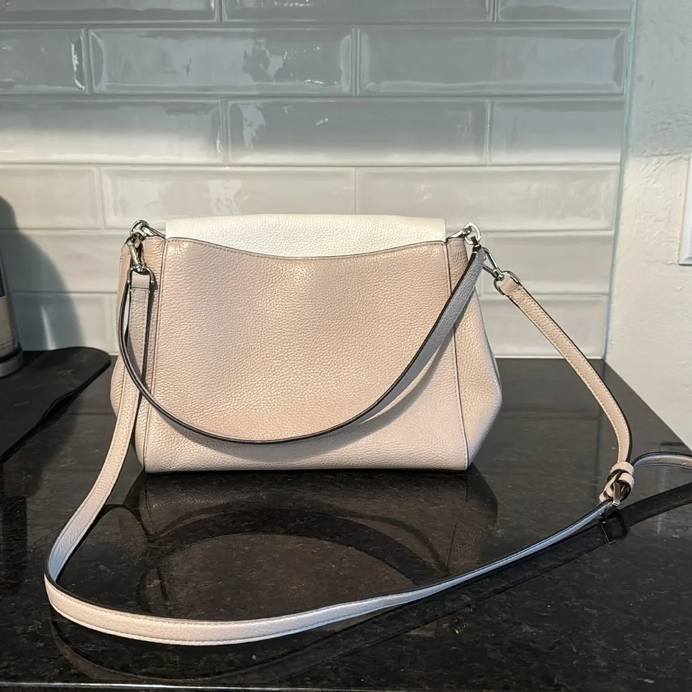 Kate Spade Crossbody - Picture 4 of 7